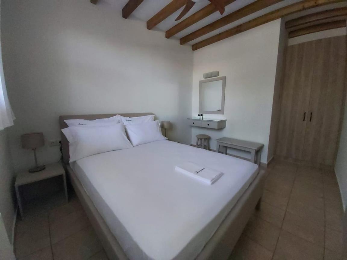 Tsoukaládhes Liogerma Apartments מראה חיצוני תמונה