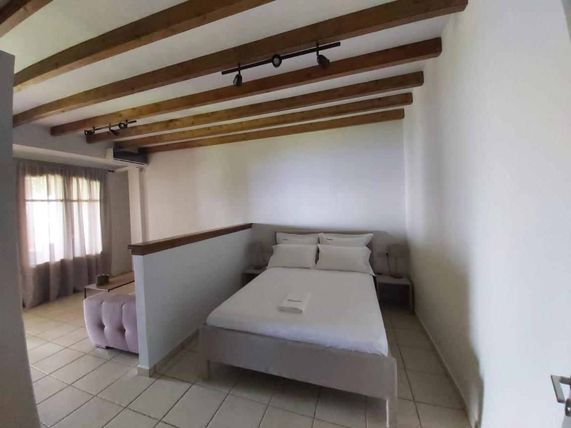 Tsoukaládhes Liogerma Apartments מראה חיצוני תמונה
